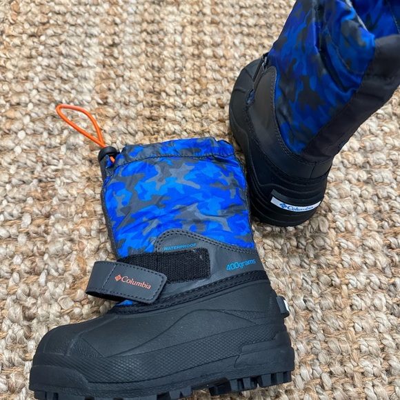 Columbia Toddler Boots size 9us - Picture 2 of 6